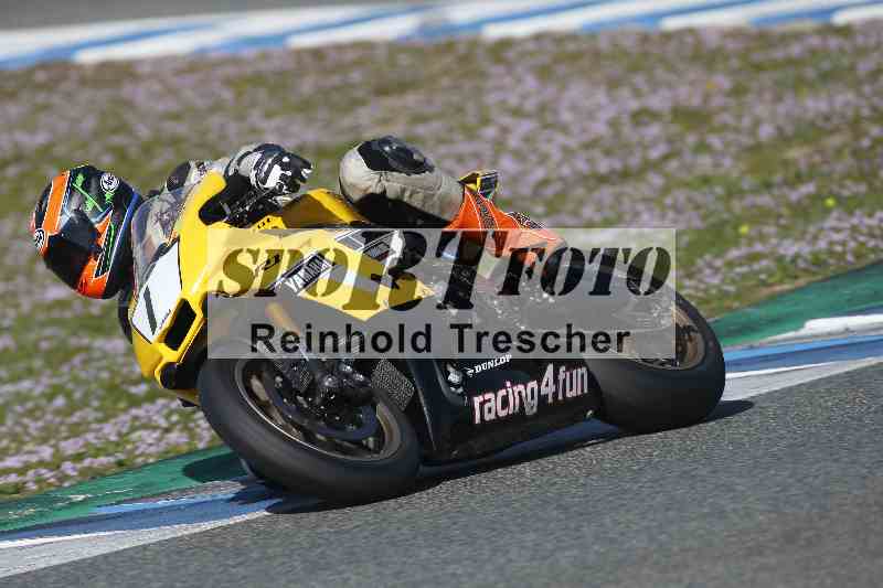 /Archiv-2024/02 29.01.-02.02.2024 Moto Center Thun Jerez/Gruppe gruen-green/1